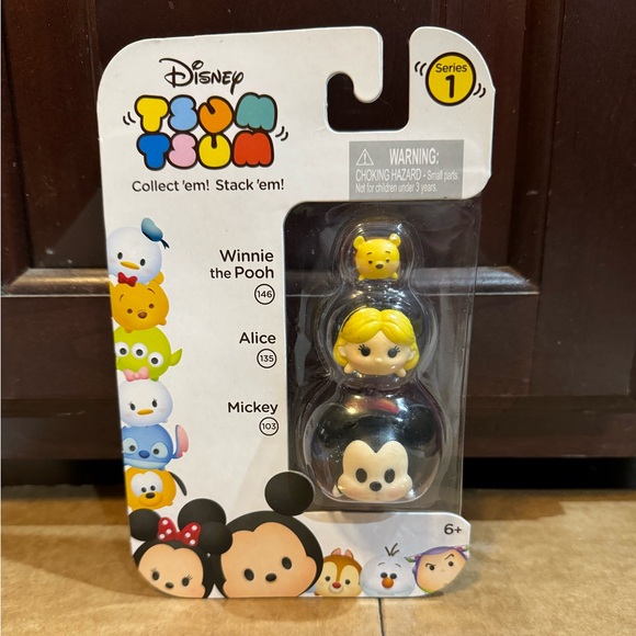 Tsum Tsum stack em figures. Winnie the Pooh, Alice & Mikey - Picture 1 of 3